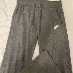 nike sweatpants